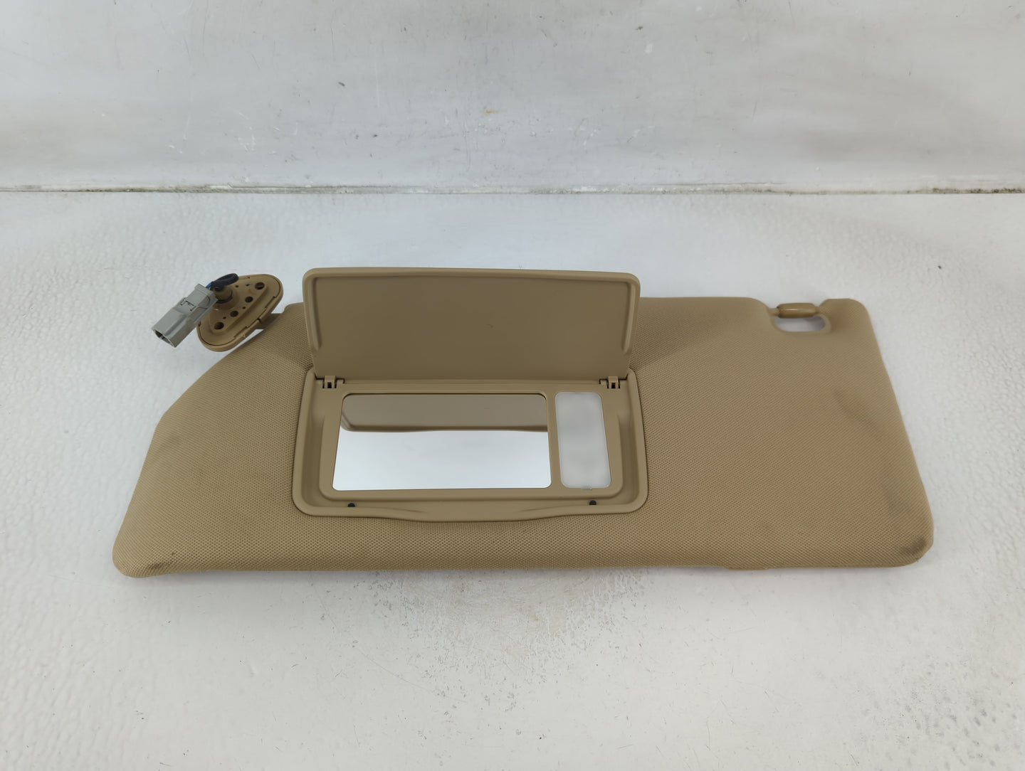 2006-2010 Honda Odyssey Sun Visor Shade Replacement Driver Left Mirror Fits Fits 2006 2007 2008 2009 2010 OEM Used Auto Part