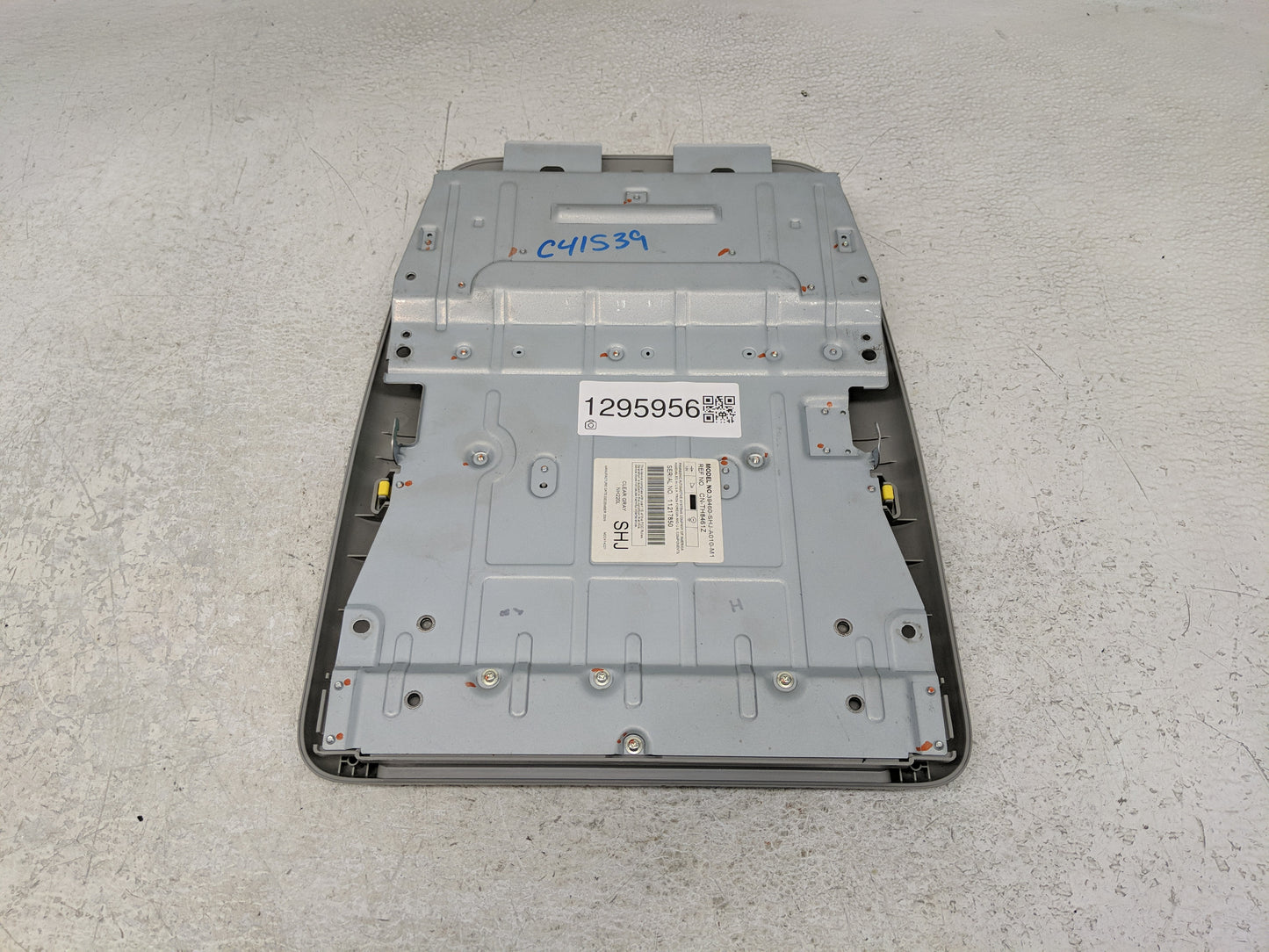 2005-2010 Honda Odyssey Information Display Screen - Oemusedautoparts1.com