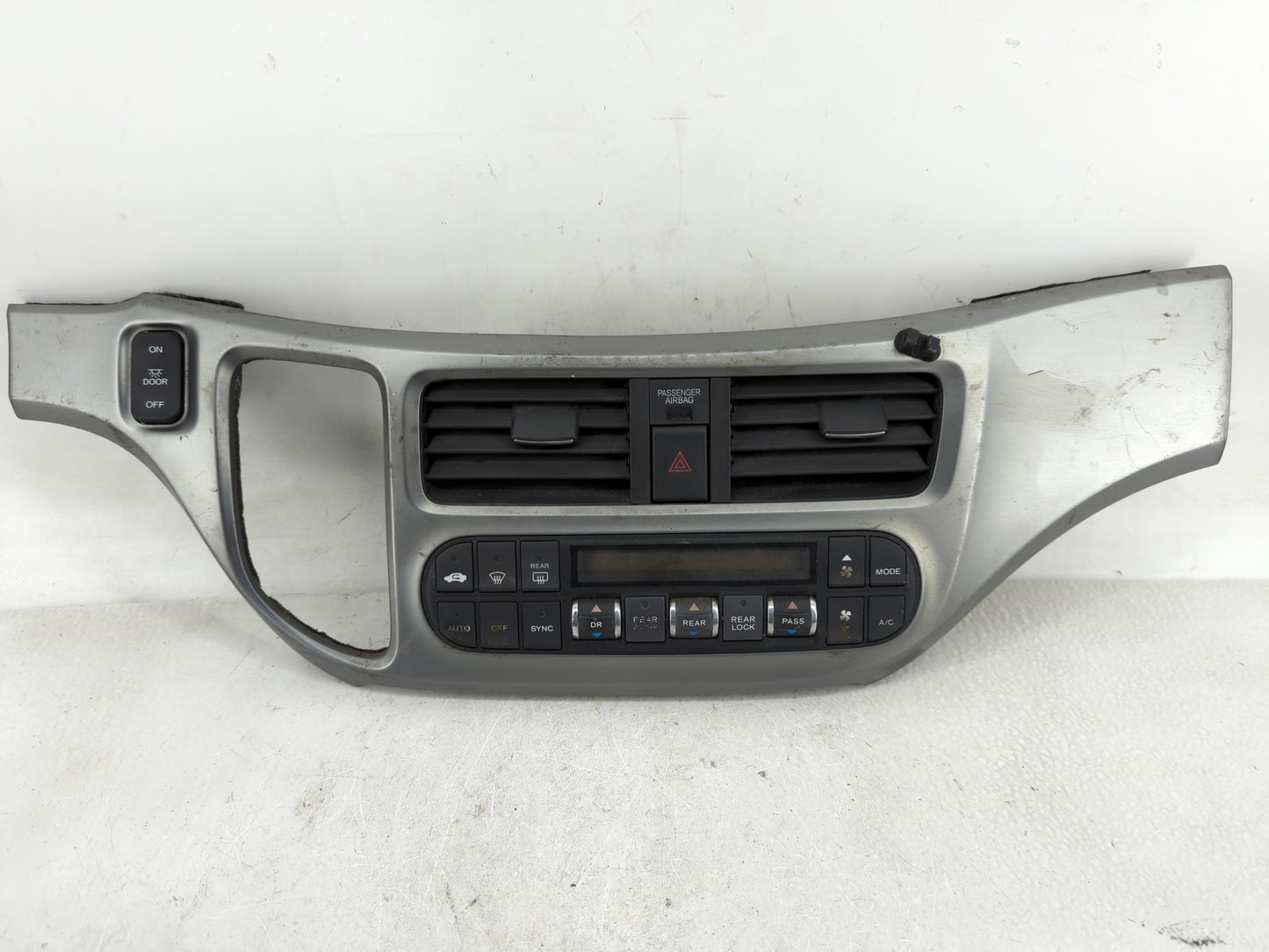 2005-2010 Honda Odyssey Climate Control Module Temperature AC/Heater Replacement P/N:79600-SHJ-A42 Fits OEM Used Auto Parts 