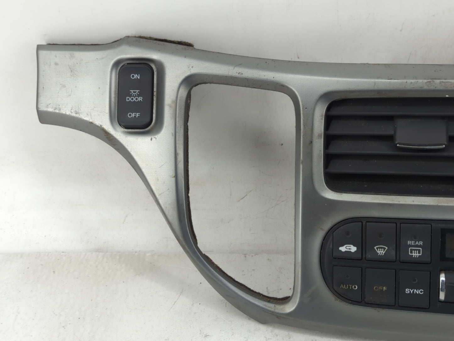 2005-2010 Honda Odyssey Climate Control Module Temperature AC/Heater Replacement P/N:79600-SHJ-A42 Fits OEM Used Auto Parts 