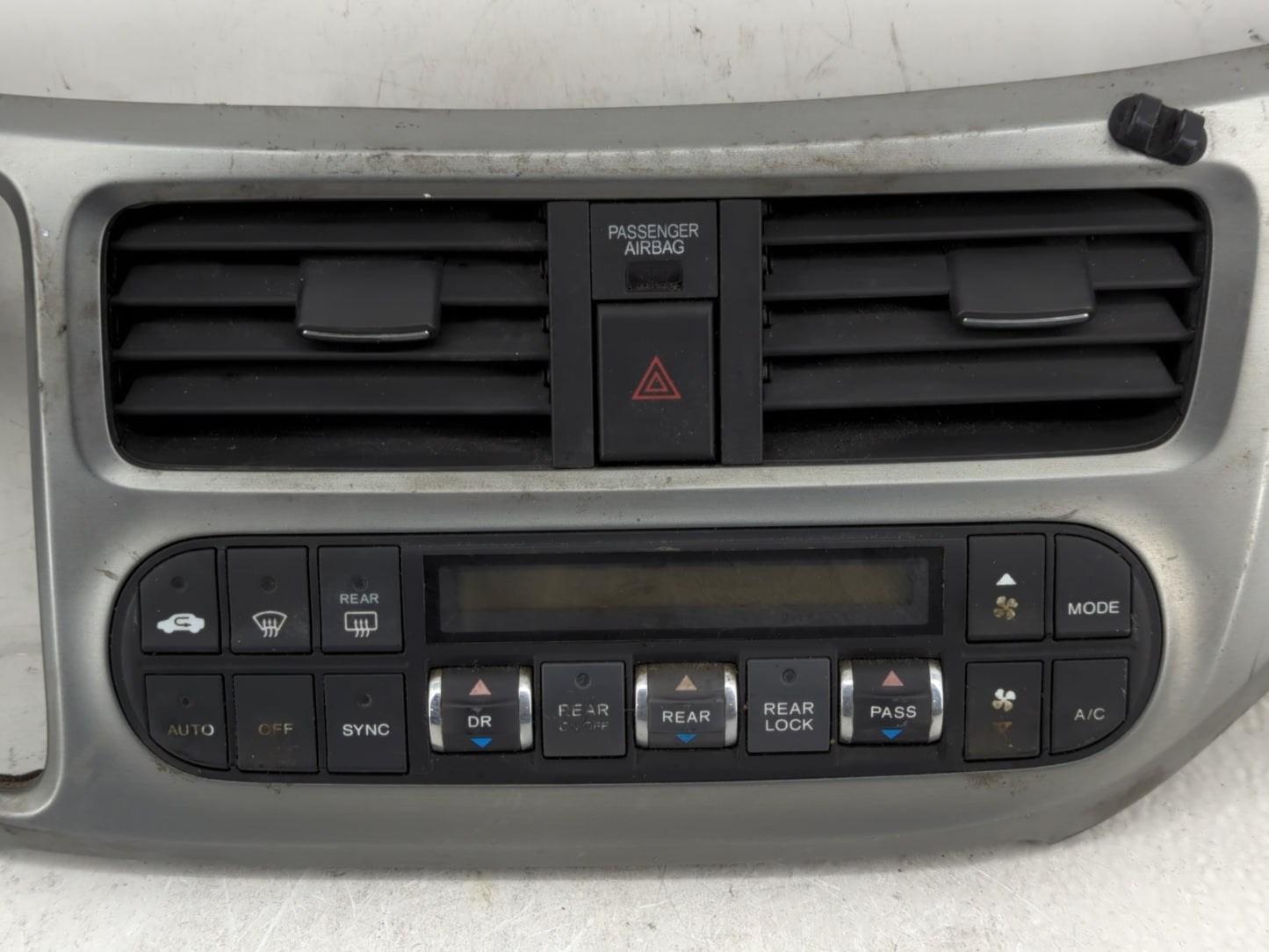 2005-2010 Honda Odyssey Climate Control Module Temperature AC/Heater Replacement P/N:79600-SHJ-A42 Fits OEM Used Auto Parts 
