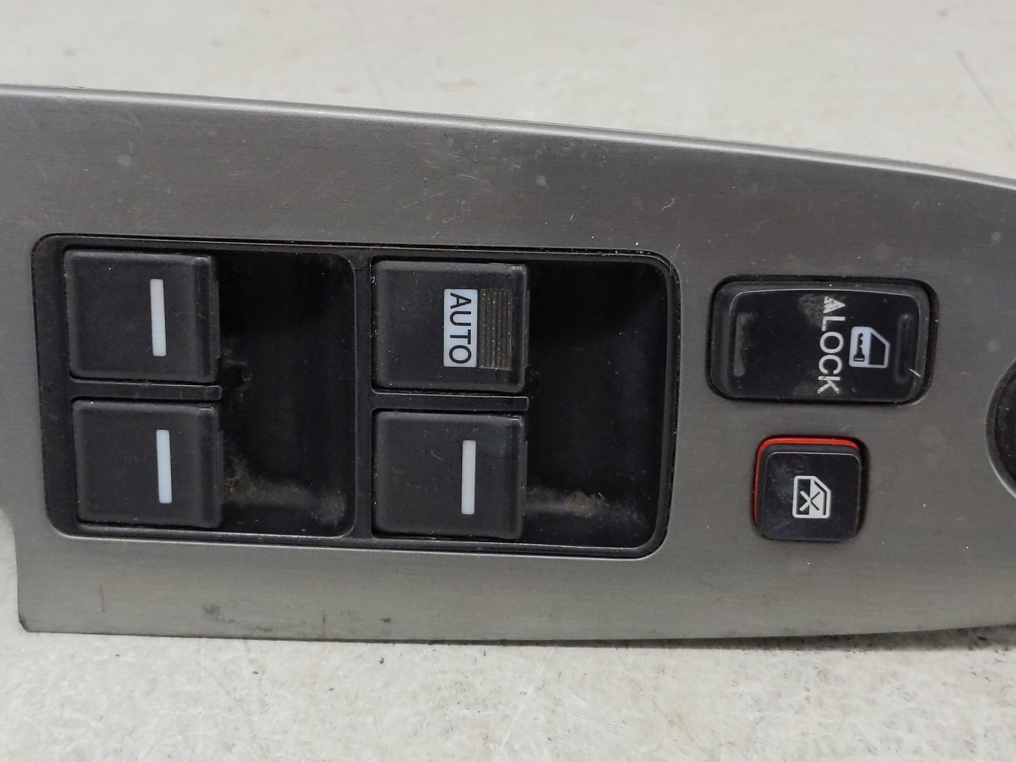 2005-2010 Honda Odyssey Master Power Window Switch Replacement Driver Side Left P/N:83590SHJ A250M1 Fits OEM Used Auto Parts
