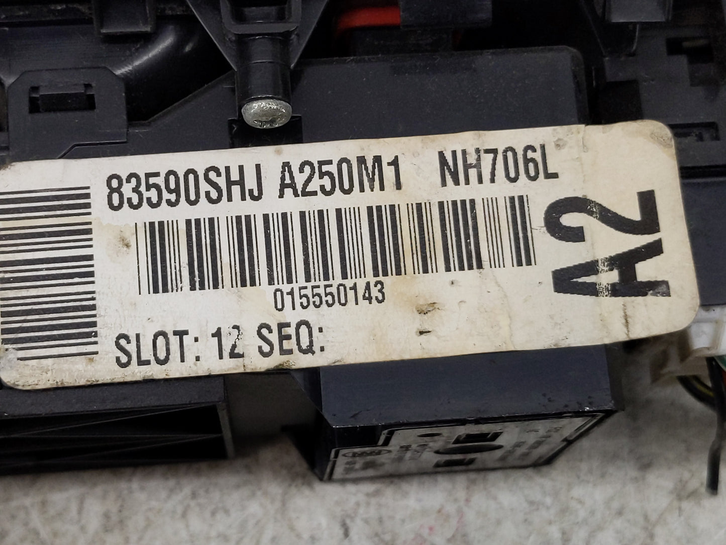 2005-2010 Honda Odyssey Master Power Window Switch Replacement Driver Side Left P/N:83590SHJ A250M1 Fits OEM Used Auto Parts