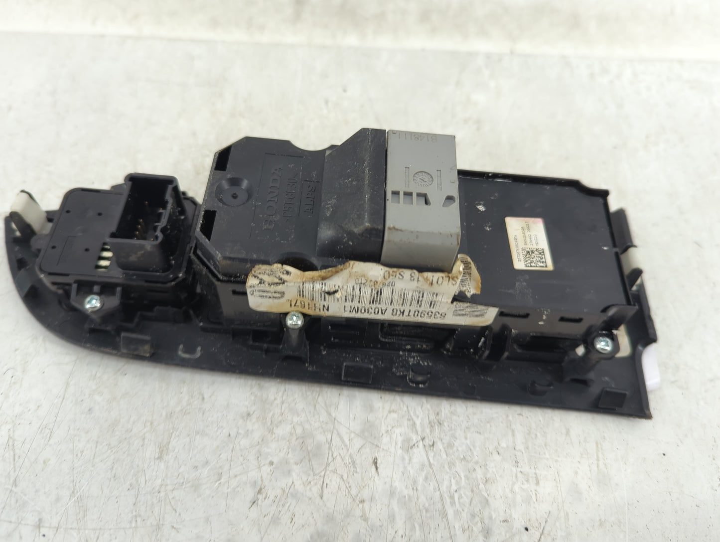 2005-2010 Honda Odyssey Master Power Window Switch Replacement Driver Side Left P/N:83590TK8 Fits OEM Used Auto Parts - Oemu