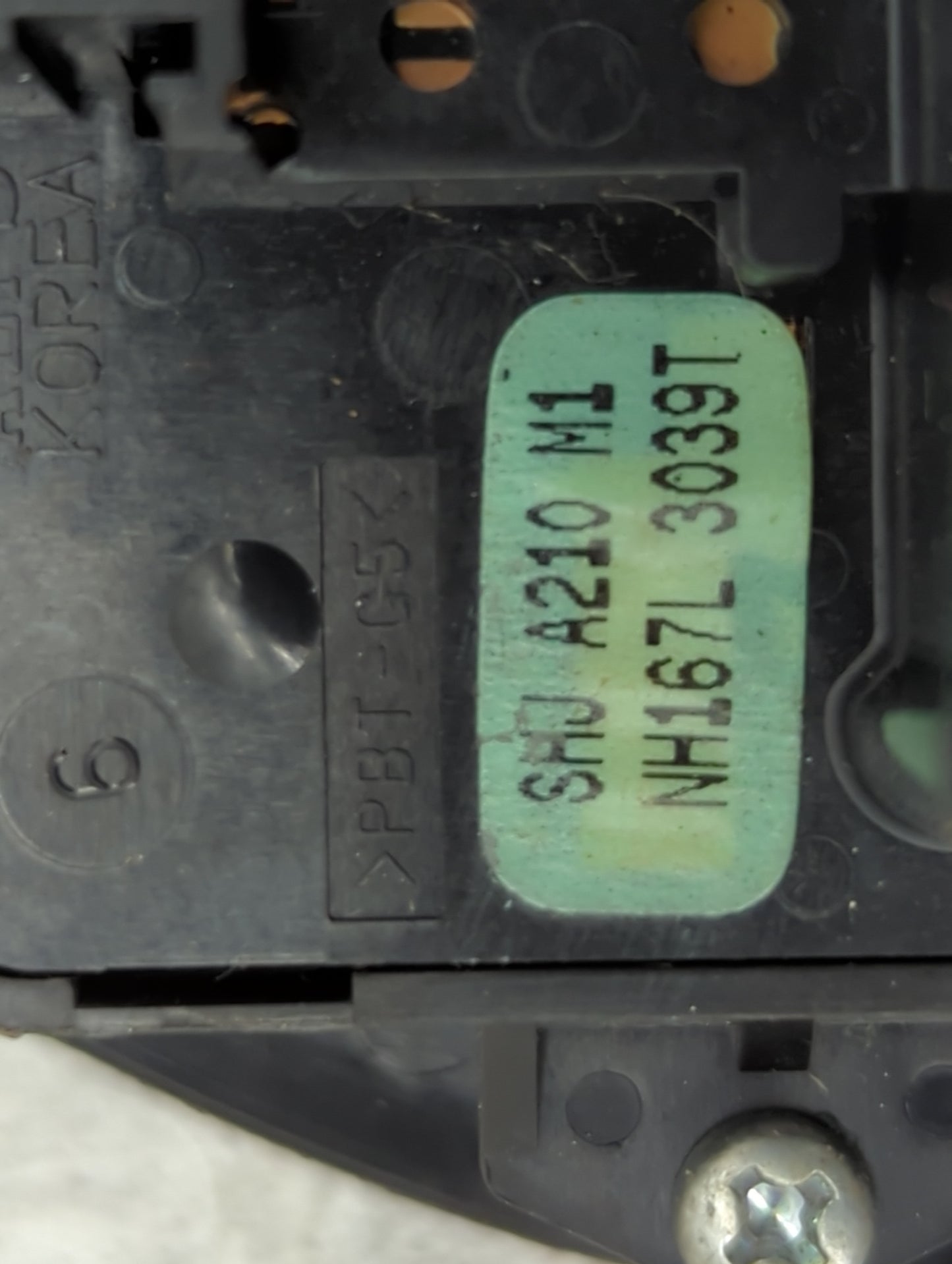 2005-2010 Honda Odyssey Master Power Window Switch Replacement Driver Side Left P/N:SHJ A210 M1 NH167L 3039T Fits OEM Used A