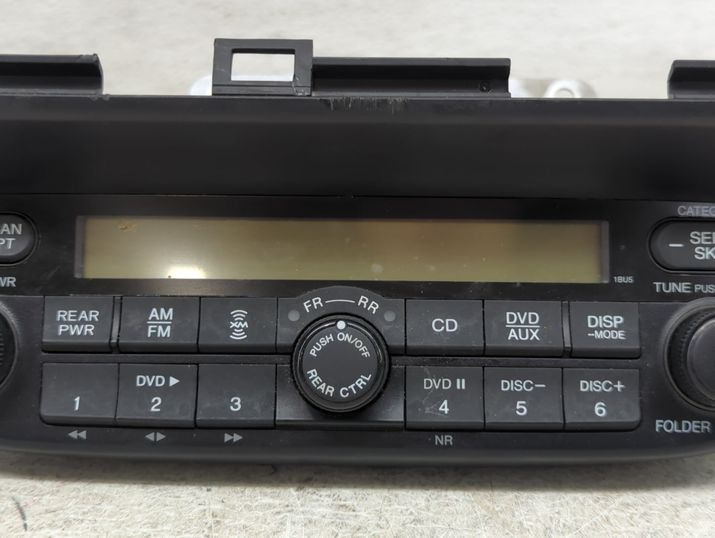 2005-2010 Honda Odyssey Radio AM FM Cd Player Receiver Replacement P/N:39100-SHJ-A820 CR-LH9860XC Fits OEM Used Auto Parts -