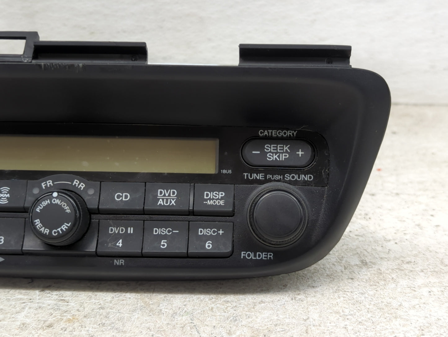 2005-2010 Honda Odyssey Radio AM FM Cd Player Receiver Replacement P/N:39100-SHJ-A820 CR-LH9860XC Fits OEM Used Auto Parts -