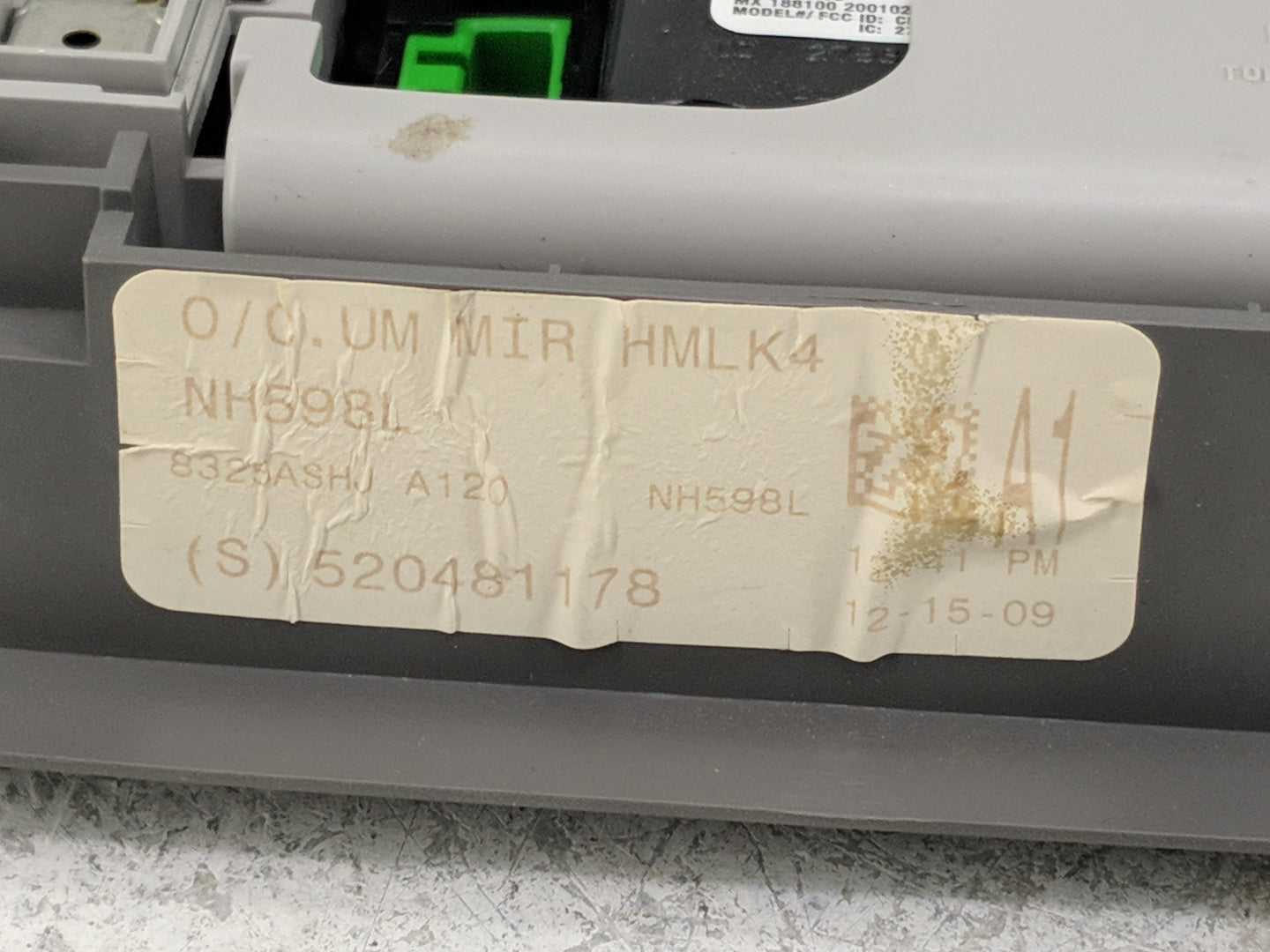 2005-2010 Honda Odyssey Overhead Roof Console Gray 1484114 - Oemusedautoparts1.com