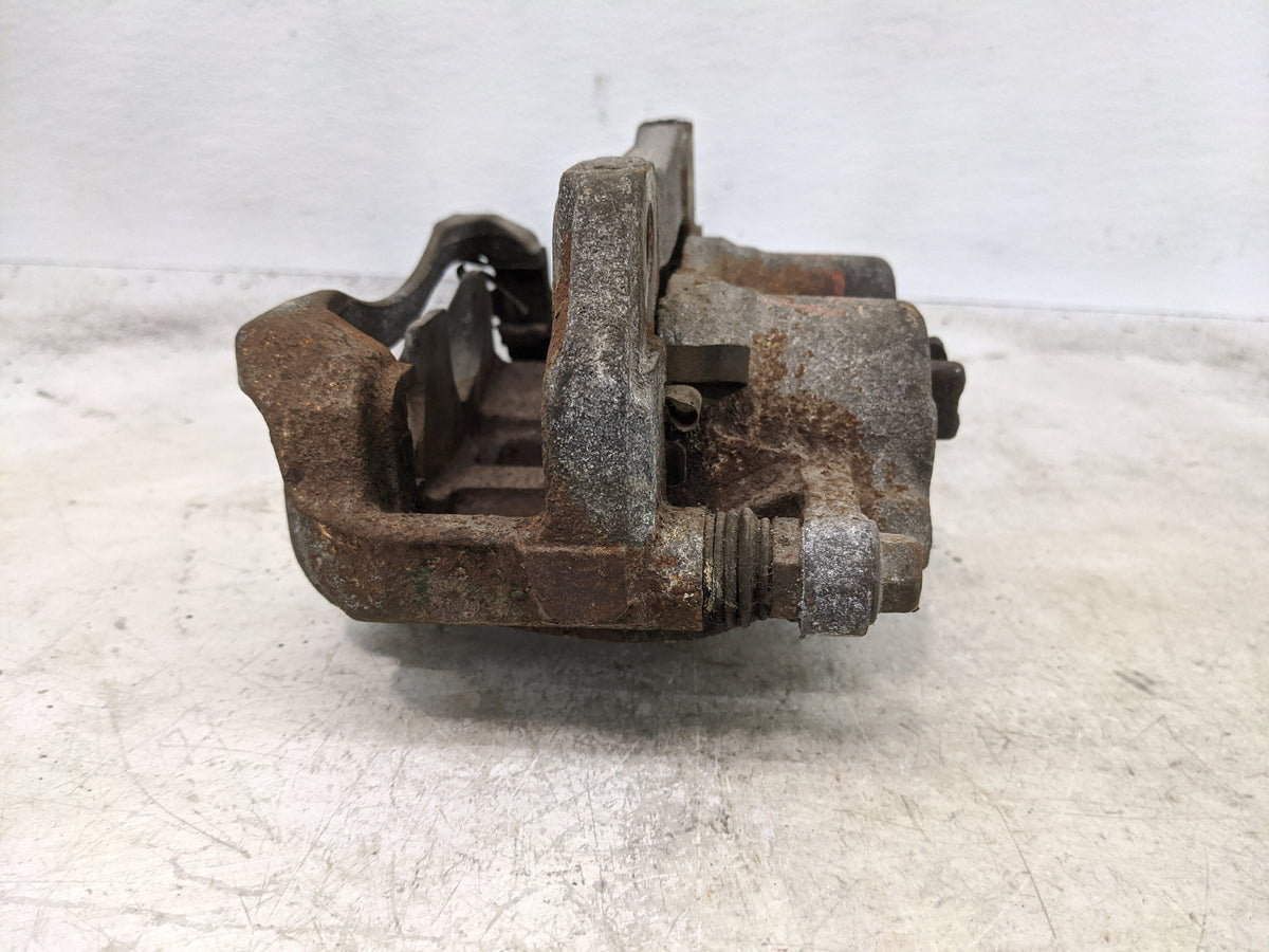 2010-2010 Honda Odyssey Front Driver Left Brake Caliper 1509858 - Oemusedautoparts1.com