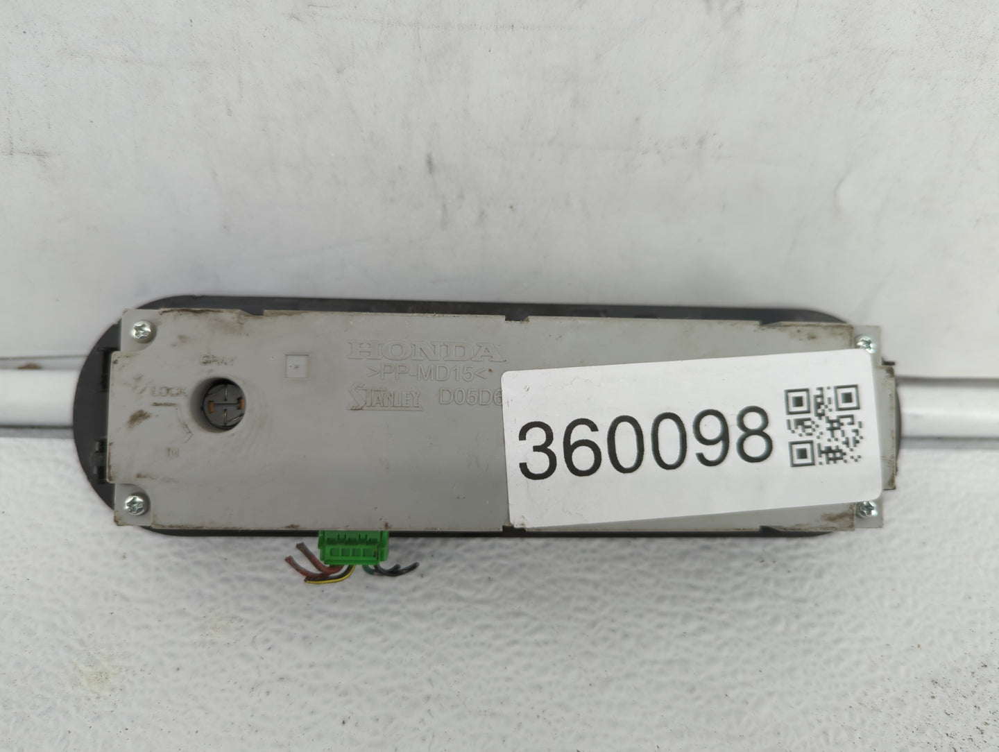 2005-2010 Honda Odyssey Climate Control Module Temperature AC/Heater Replacement P/N:79650SHJA010M1 79650SHJ A010M1 Fits OEM