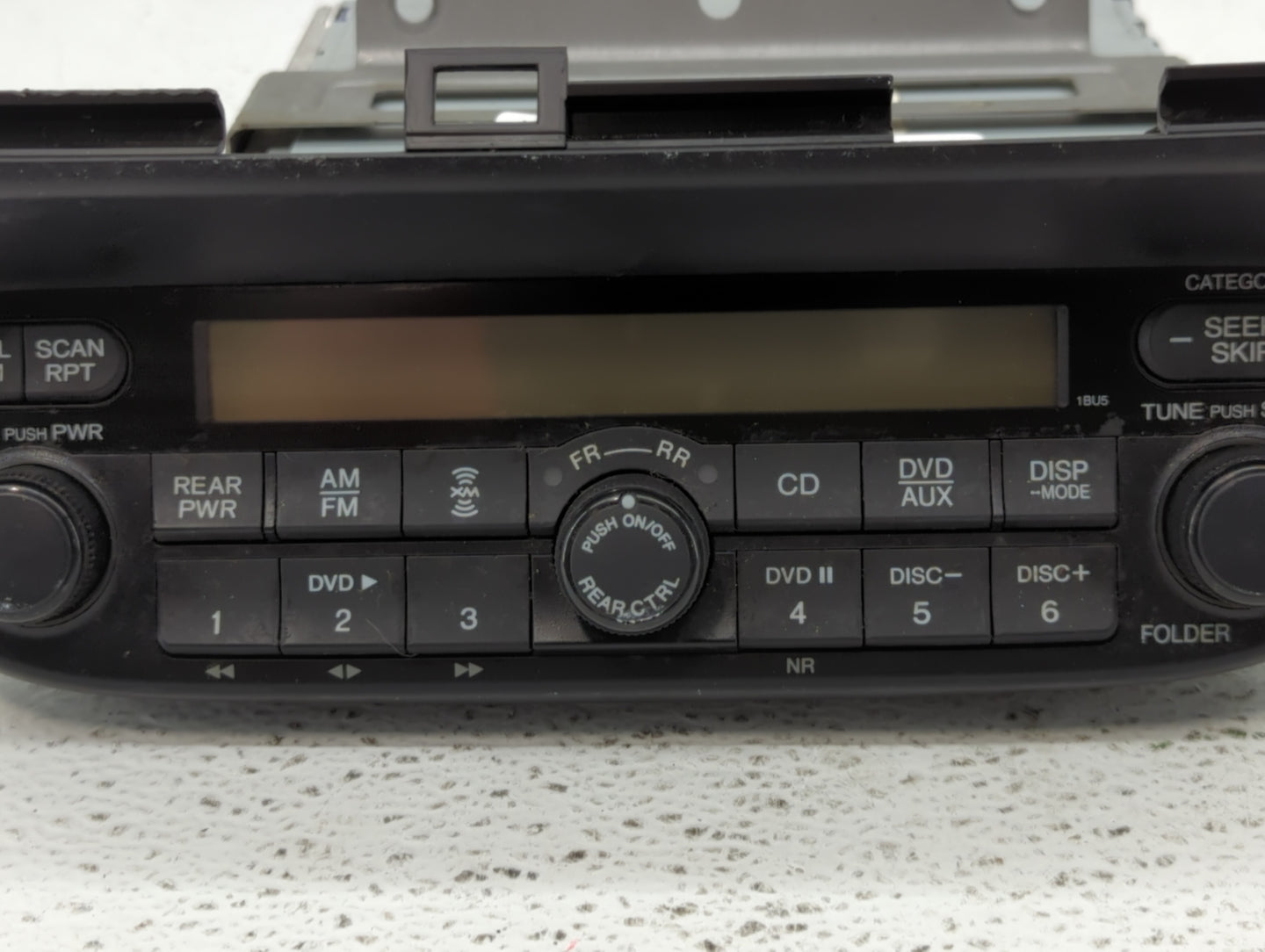 2005-2010 Honda Odyssey Am Fm Cd Player Radio Receiver - Oemusedautoparts1.com