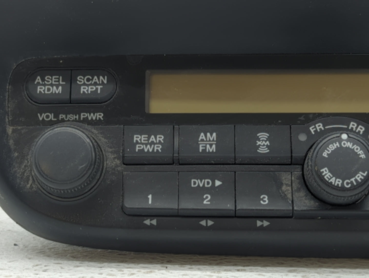 2005-2010 Honda Odyssey Am Fm Cd Player Radio Receiver - Oemusedautoparts1.com