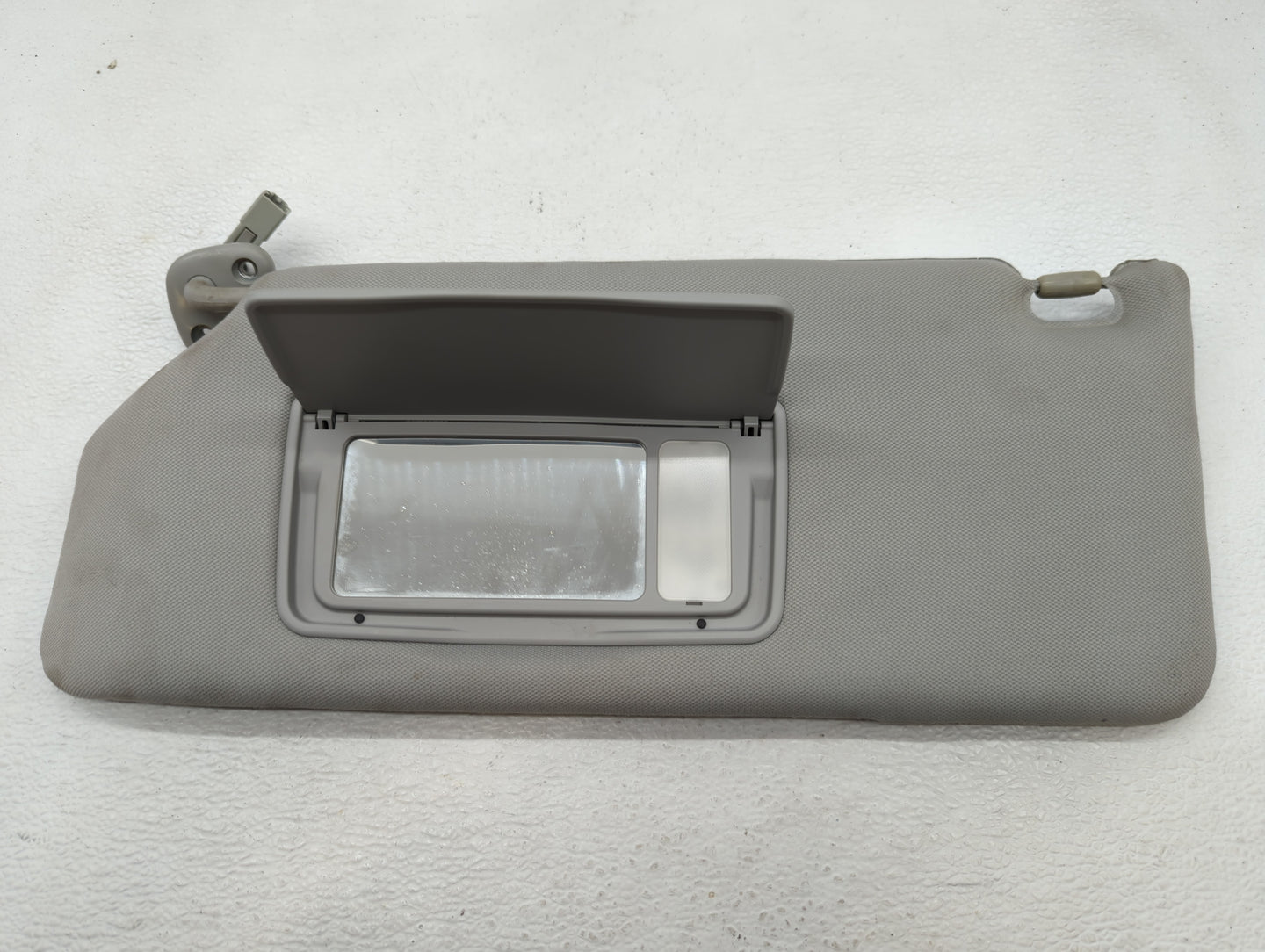 2006-2010 Honda Odyssey Sun Visor Shade Replacement Driver Left Mirror Fits Fits 2006 2007 2008 2009 2010 OEM Used Auto Part