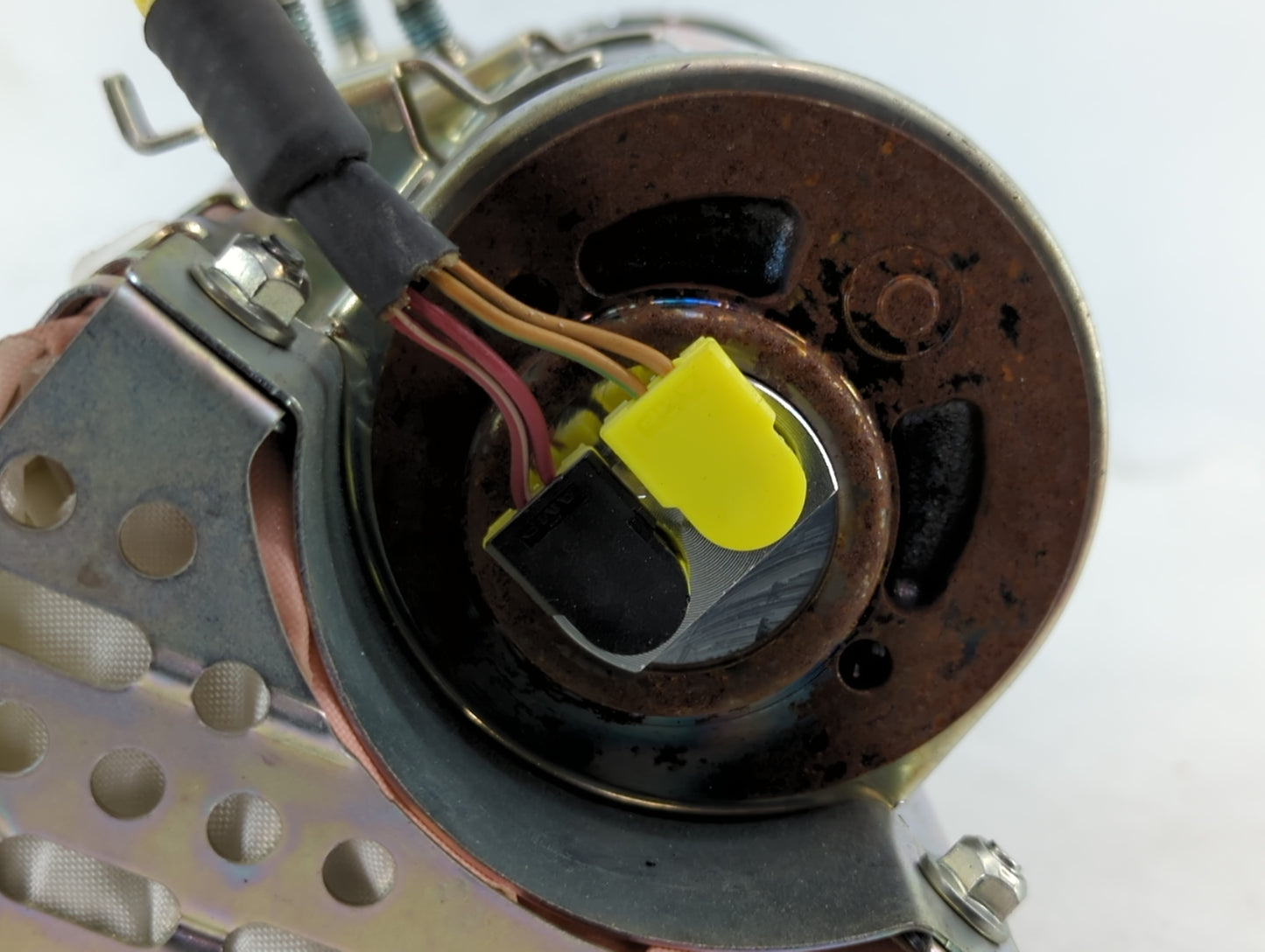 2008-2010 Honda Odyssey Air Bag Driver Left Steering Wheel Mounted - Oemusedautoparts1.com