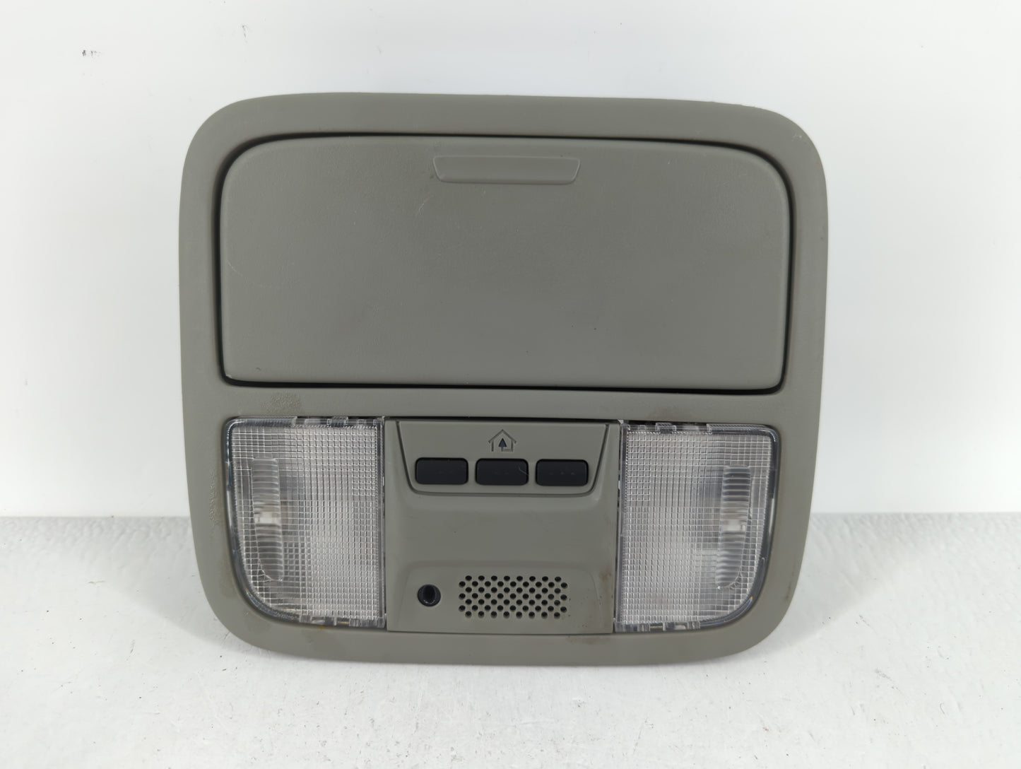 2010 Honda Odyssey Overhead Roof Console - Oemusedautoparts1.com