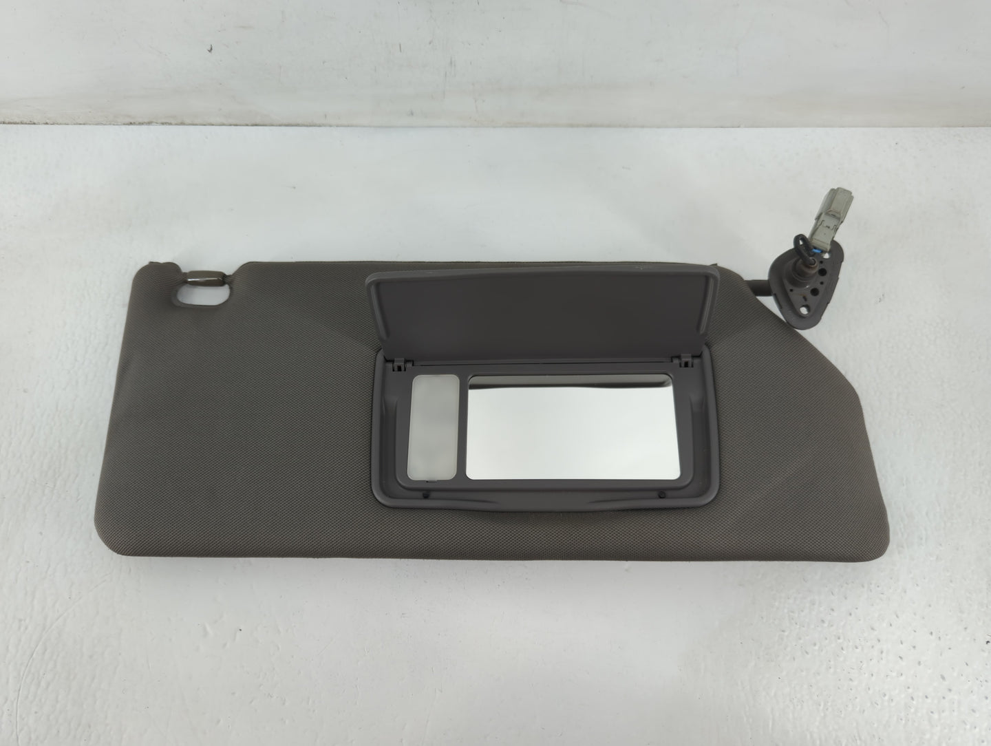2006-2010 Honda Odyssey Sun Visor Shade Replacement Passenger Right Mirror Fits Fits 2006 2007 2008 2009 2010 OEM Used Auto 