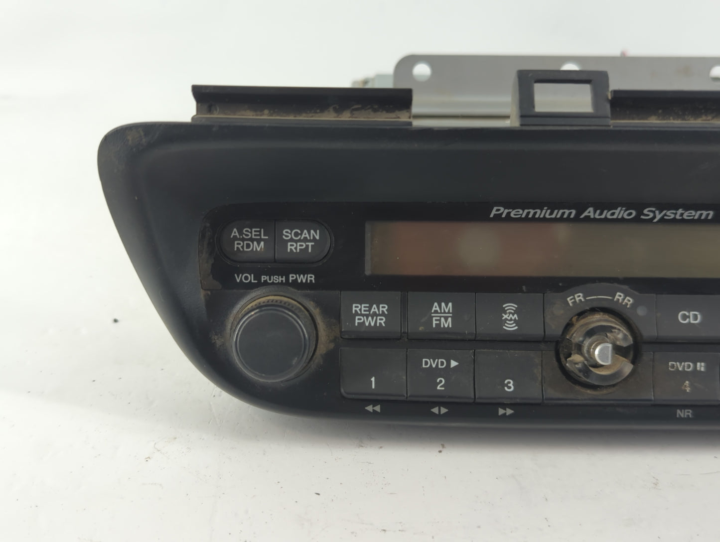 2005-2010 Honda Odyssey Am Fm Cd Player Radio Receiver - Oemusedautoparts1.com