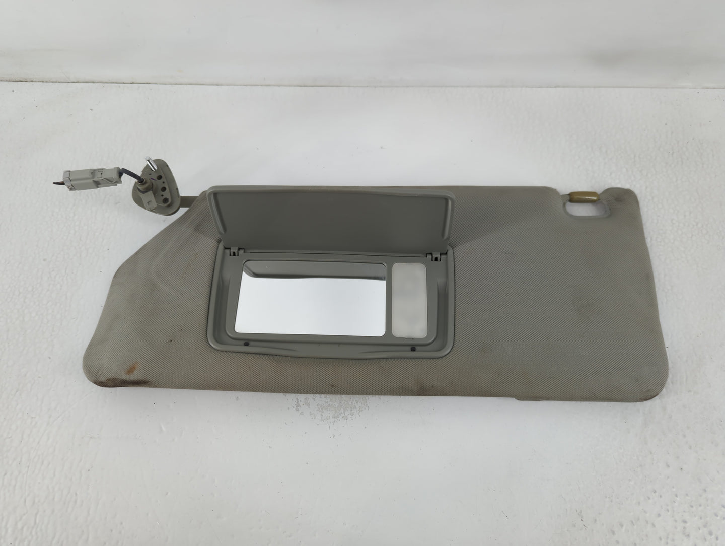 2006-2010 Honda Odyssey Sun Visor Shade Replacement Driver Left Mirror Fits Fits 2006 2007 2008 2009 2010 OEM Used Auto Part
