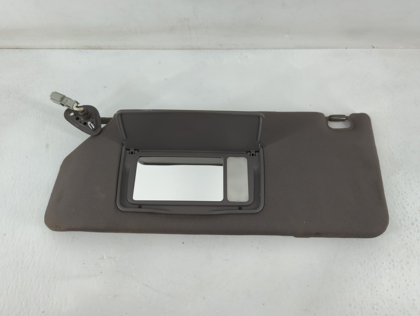 2006-2010 Honda Odyssey Sun Visor Shade Replacement Driver Left Mirror Fits Fits 2006 2007 2008 2009 2010 OEM Used Auto Part