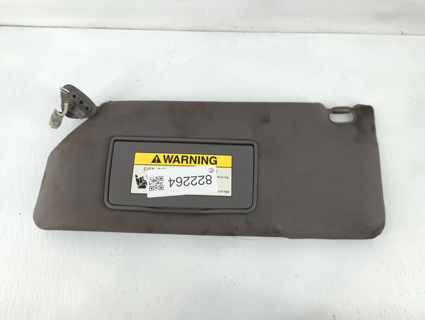 2006-2010 Honda Odyssey Sun Visor Shade Replacement Driver Left Mirror Fits Fits 2006 2007 2008 2009 2010 OEM Used Auto Part