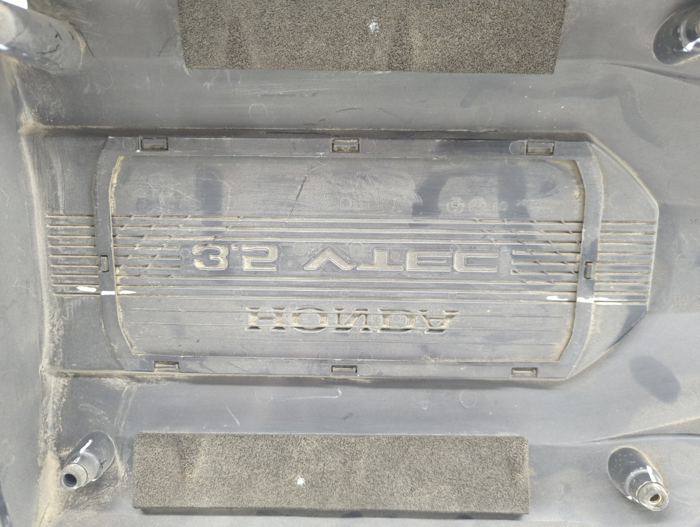 2010 Honda Pilot Engine Cover - Oemusedautoparts1.com