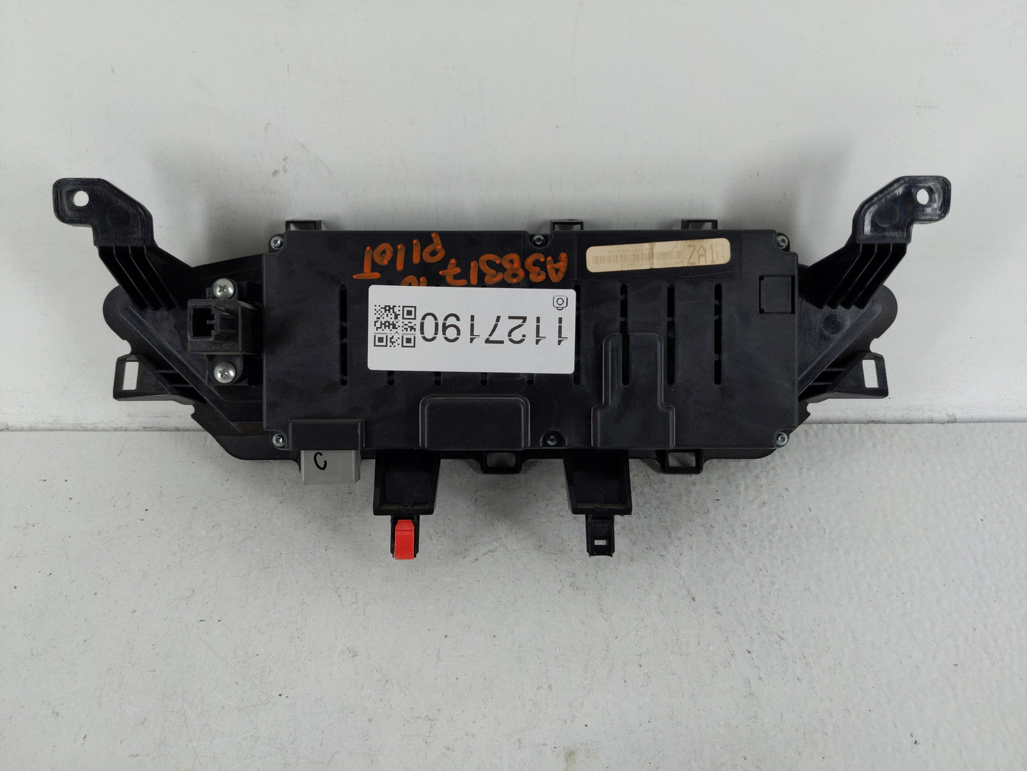 2009-2011 Honda Pilot Information Display Screen - Oemusedautoparts1.com