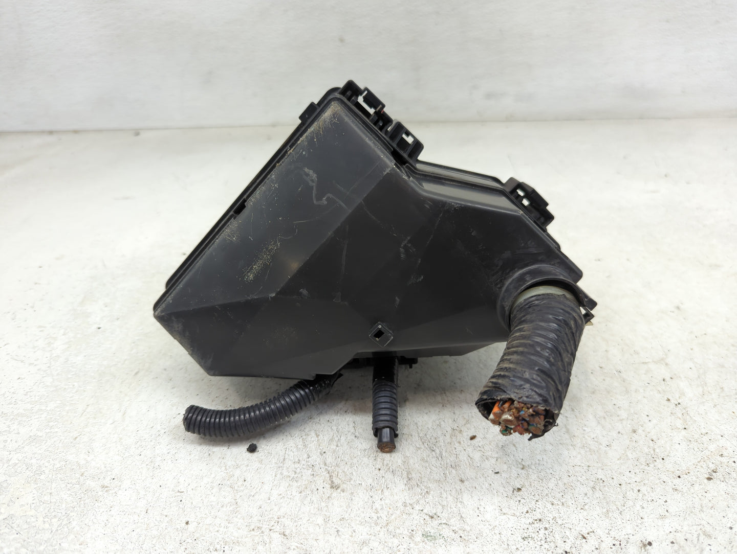 2009-2011 Honda Pilot Fusebox Fuse Box Panel Relay Module Fits Fits 2009 2010 2011 OEM Used Auto Parts - Oemusedautoparts1.c