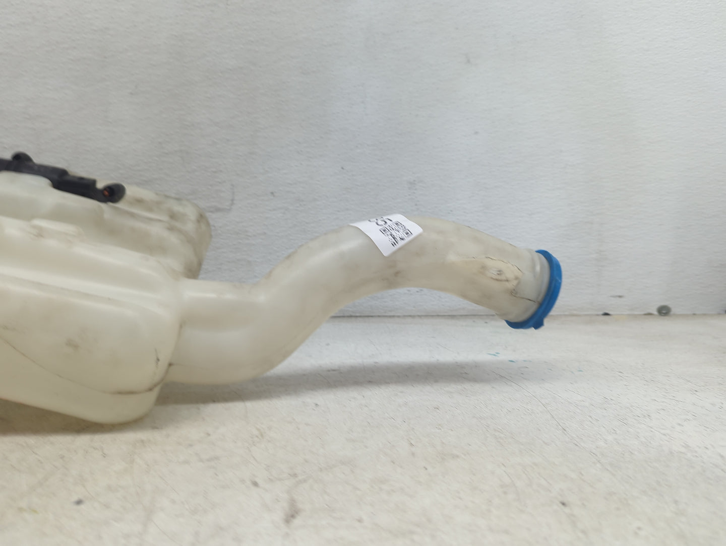 2009-2011 Honda Pilot Windshield Washer Fluid Reservoir Bottle Oem 1473835 - Oemusedautoparts1.com