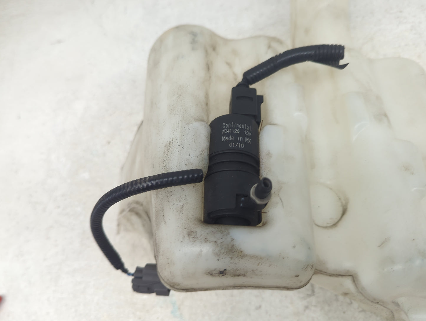 2009-2011 Honda Pilot Windshield Washer Fluid Reservoir Bottle Oem 1473835 - Oemusedautoparts1.com