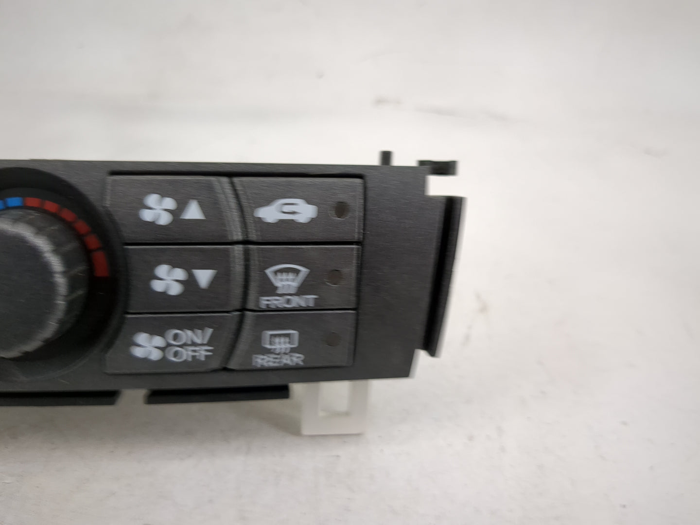 2009-2011 Honda Pilot Climate Control Module Temperature AC/Heater Replacement P/N:D08TT Fits Fits 2009 2010 2011 OEM Used A