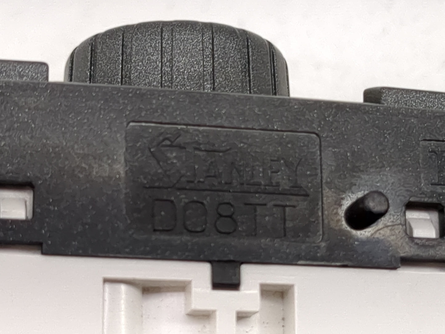 2009-2011 Honda Pilot Climate Control Module Temperature AC/Heater Replacement P/N:D08TT Fits Fits 2009 2010 2011 OEM Used A