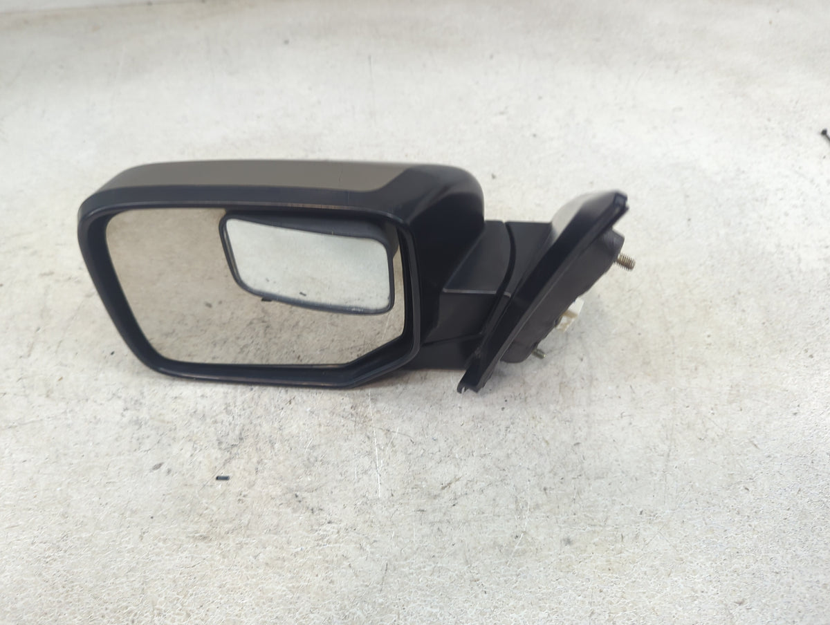2009-2015 Honda Pilot Driver Side View Mirror - Left Door Mirror OEM Used - Oemusedautoparts1.com