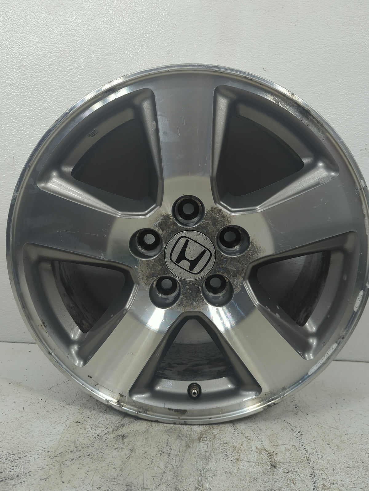 2010 Honda Pilot Oem Wheel Rim 5042762 - Oemusedautoparts1.com