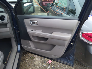 2010 Honda Pilot Front Right Passenger Interior Door Panel Trim - Oemusedautoparts1.com