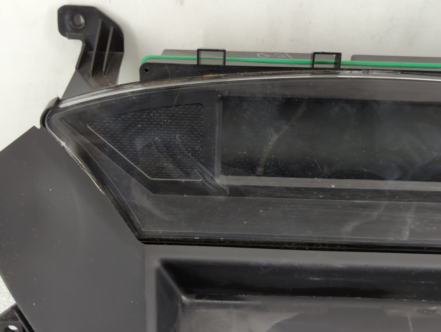 2009-2011 Honda Pilot Information Display Screen - Oemusedautoparts1.com