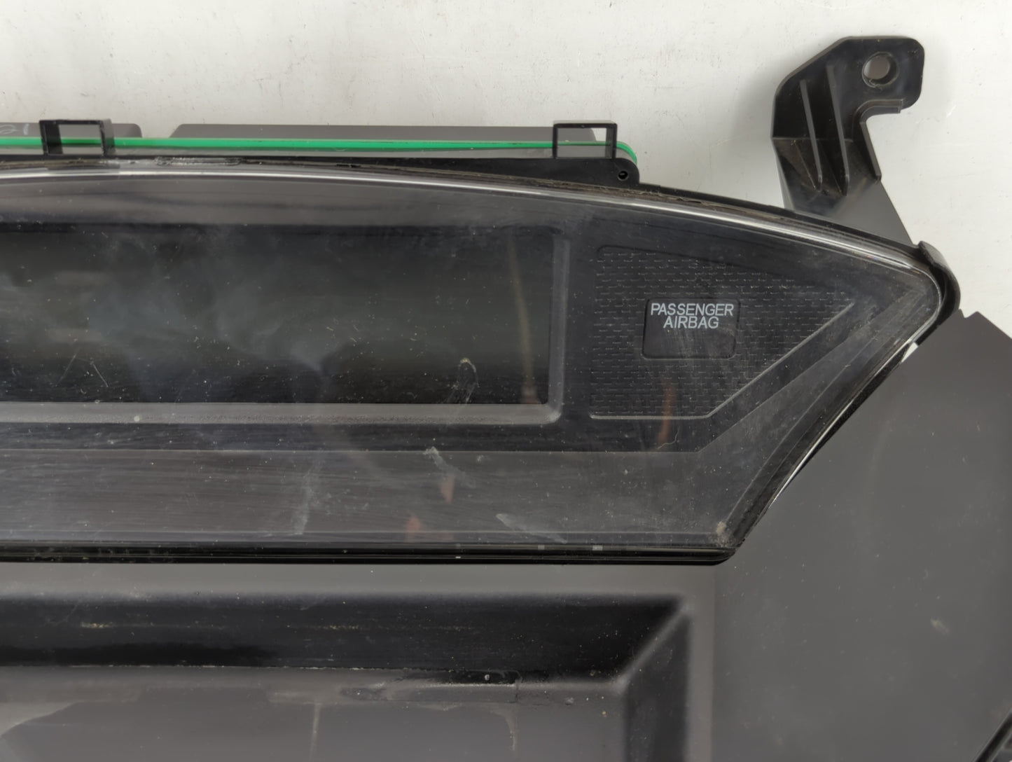 2009-2011 Honda Pilot Information Display Screen - Oemusedautoparts1.com