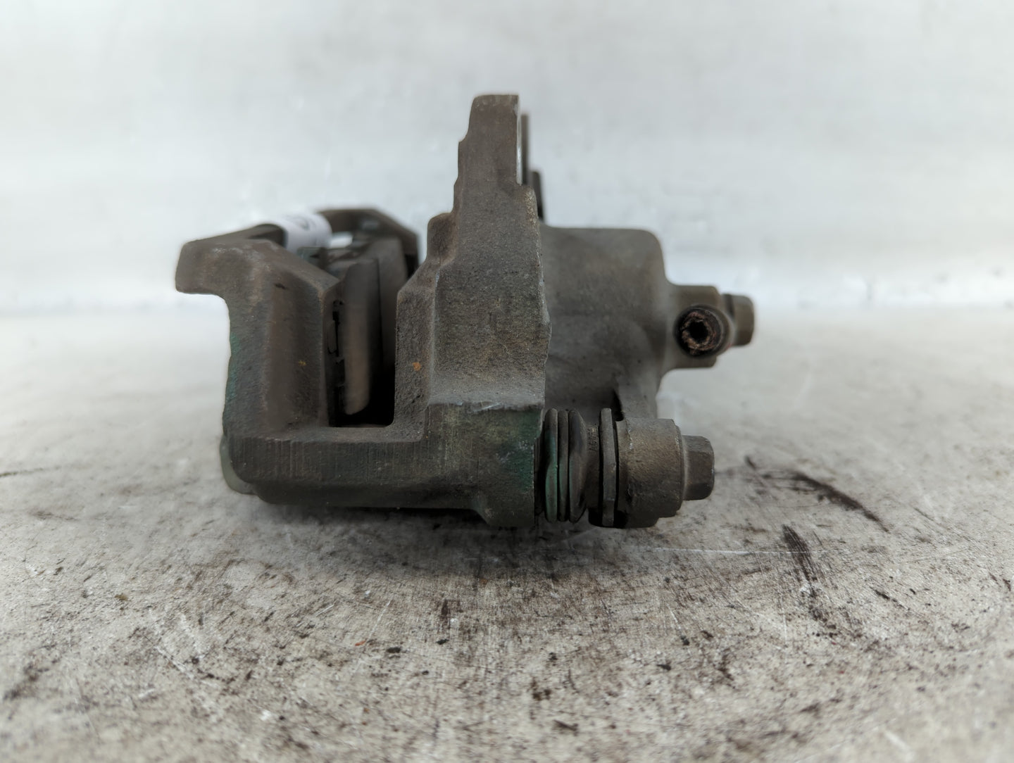 2009-2015 Honda Pilot Front Driver Left Brake Caliper - Oemusedautoparts1.com