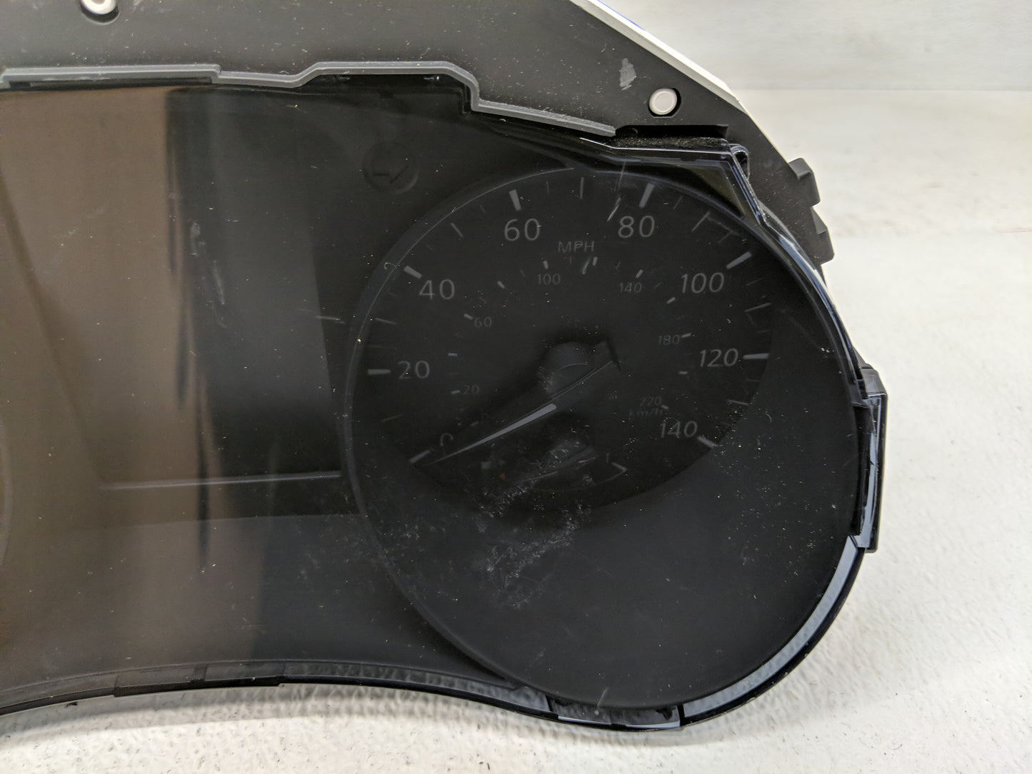 2009-2011 Honda Ridgeline Instrument Cluster Speedometer Gauges Fits Fits 2009 2010 2011 OEM Used Auto Parts - Oemusedautopa