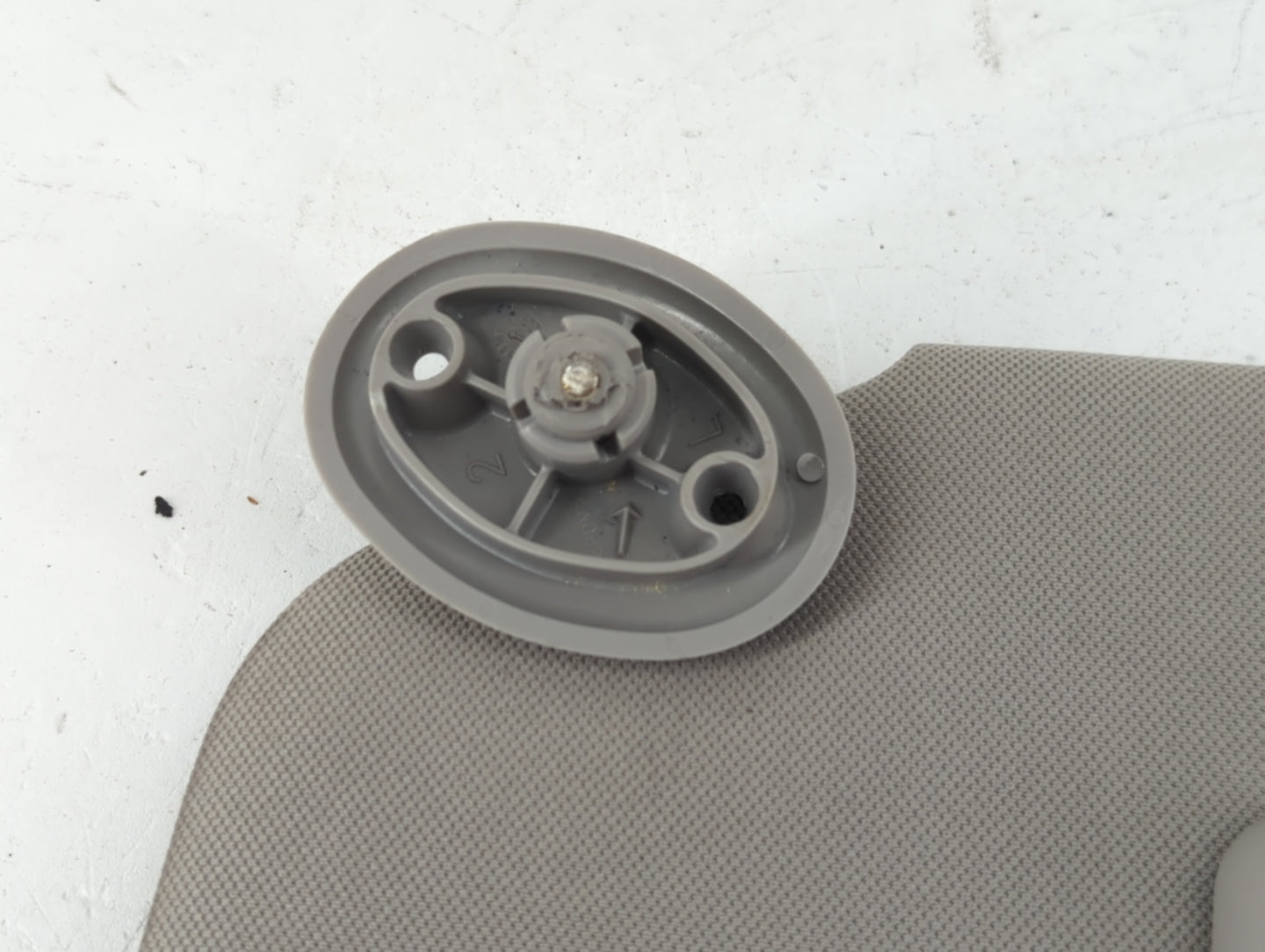 2010 Hummer H3 Sun Visor Shade Replacement Driver Left Mirror Fits OEM Used Auto Parts - Oemusedautoparts1.com