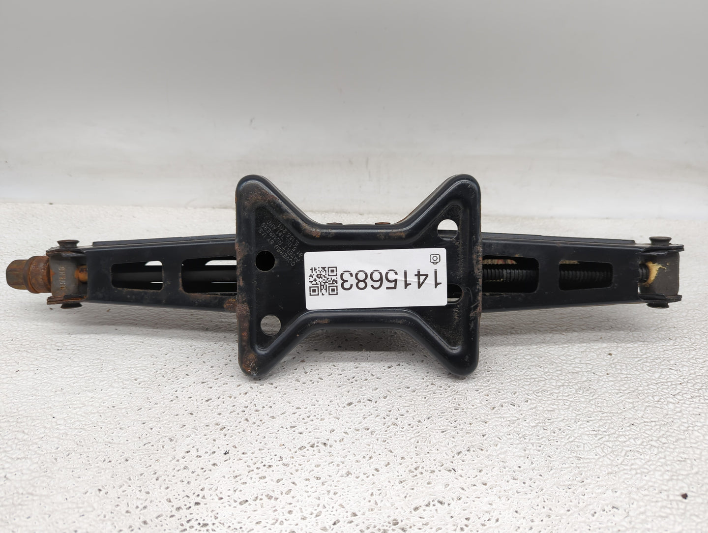 2010 Hummer H3 Spare Scissor Car Jack - Oemusedautoparts1.com