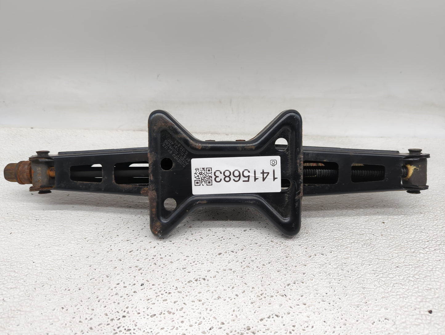 2010 Hummer H3 Spare Scissor Car Jack - Oemusedautoparts1.com