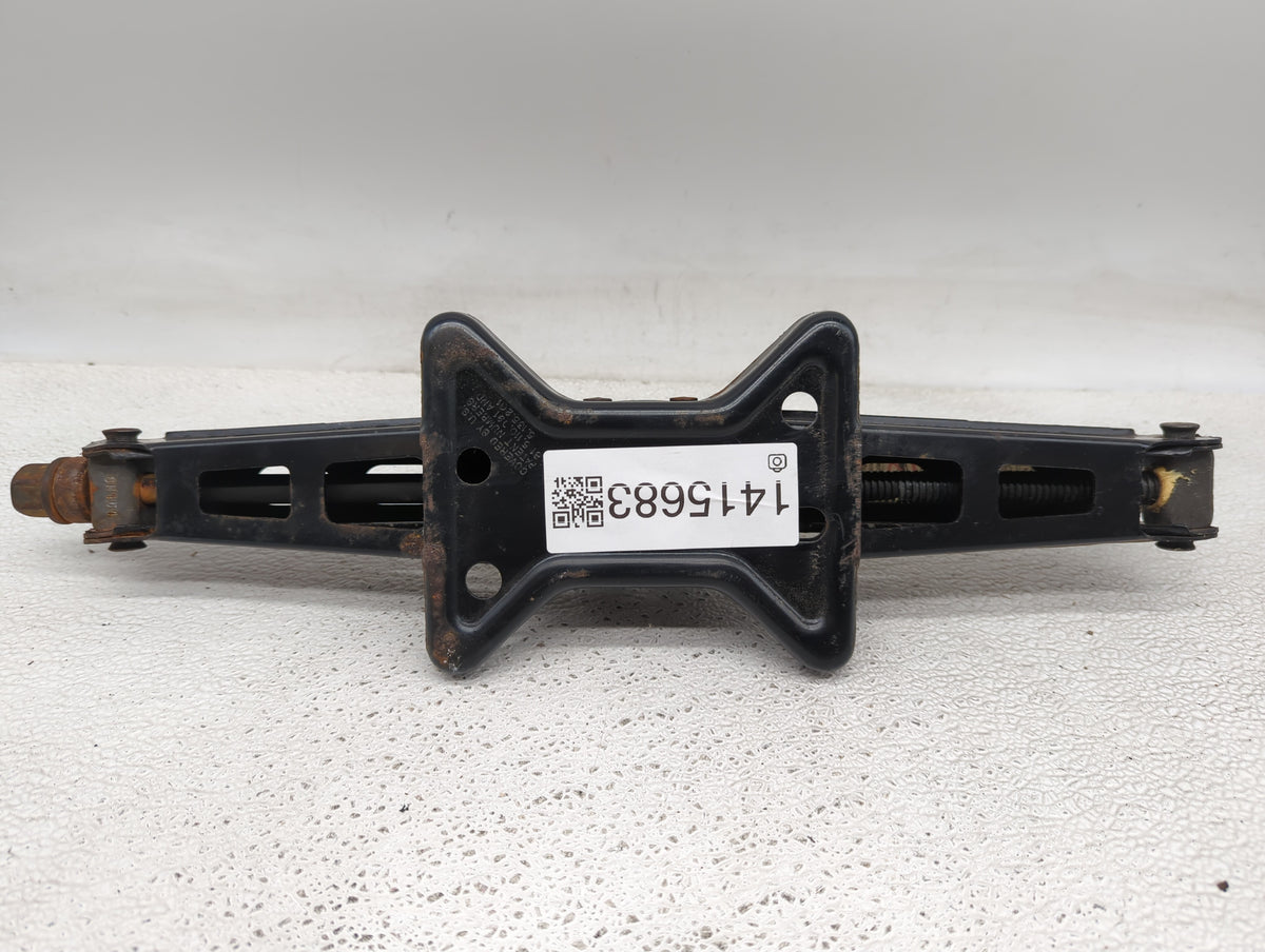 2010 Hummer H3 Spare Scissor Car Jack 1415683 - Oemusedautoparts1.com