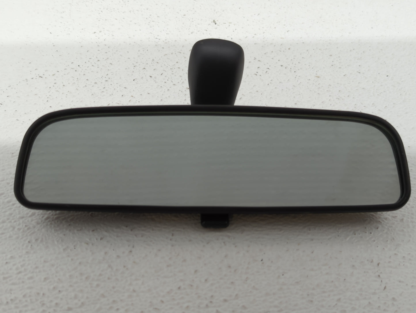 2005-2011 Hyundai Accent Interior Rear View Mirror Replacement OEM Fits OEM Used Auto Parts - Oemusedautoparts1.com
