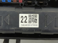 2010 Hyundai Accent Fusebox Fuse Box Panel Relay Module P/N:49D0402E133032 01A4I0739 Fits OEM Used Auto Parts - Oemusedautop