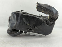 2010 Hyundai Accent Fusebox Fuse Box Panel Relay Module P/N:49D0402E133032 01A4I0739 Fits OEM Used Auto Parts - Oemusedautop