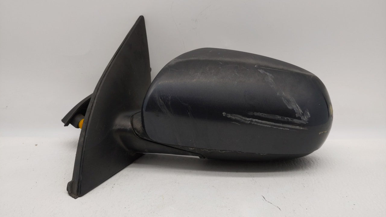 2010-2011 Hyundai Accent Driver Left Side View Manual Door Mirror - Oemusedautoparts1.com