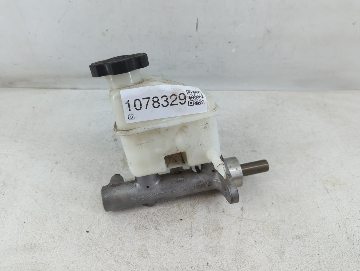 2007-2010 Hyundai Elantra Brake Master Cylinder 1078329 - Oemusedautoparts1.com