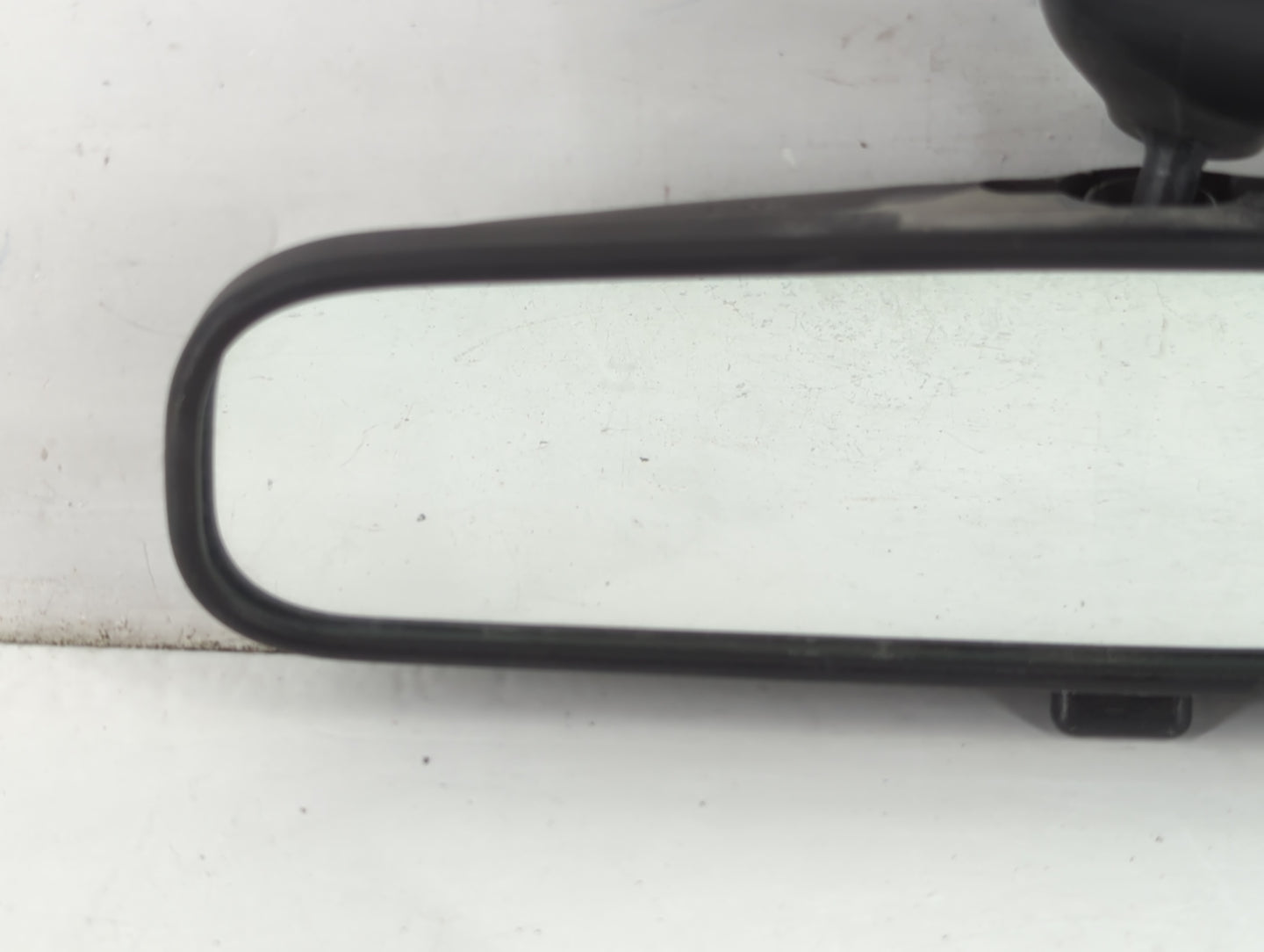 2001-2012 Hyundai Elantra Interior Rear View Mirror Replacement OEM P/N:E13010082 Fits OEM Used Auto Parts - Oemusedautopart