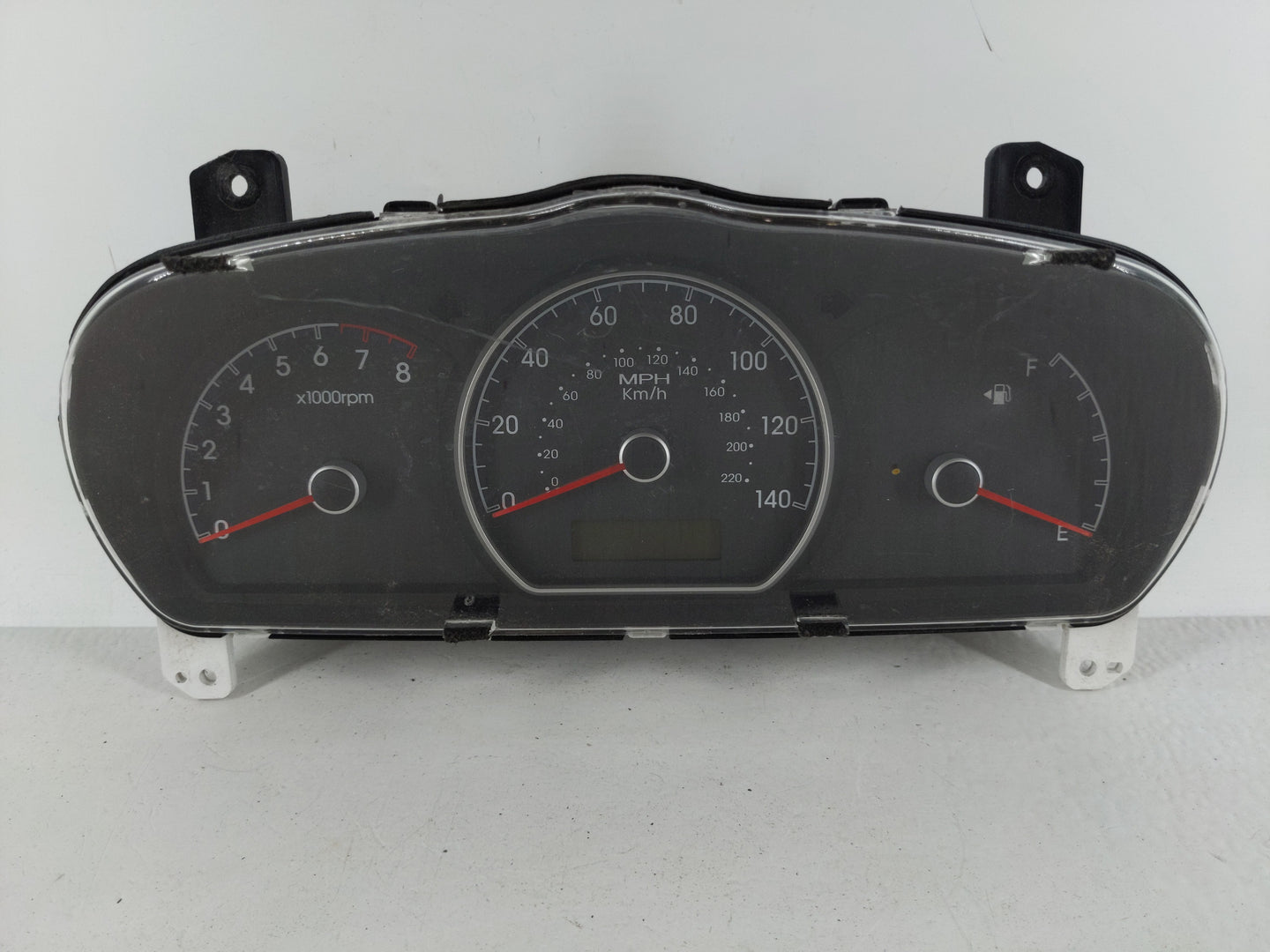2007-2010 Hyundai Elantra Instrument Cluster Speedometer Gauges P/N:94004-2H150 Fits Fits 2007 2008 2009 2010 OEM Used Auto 