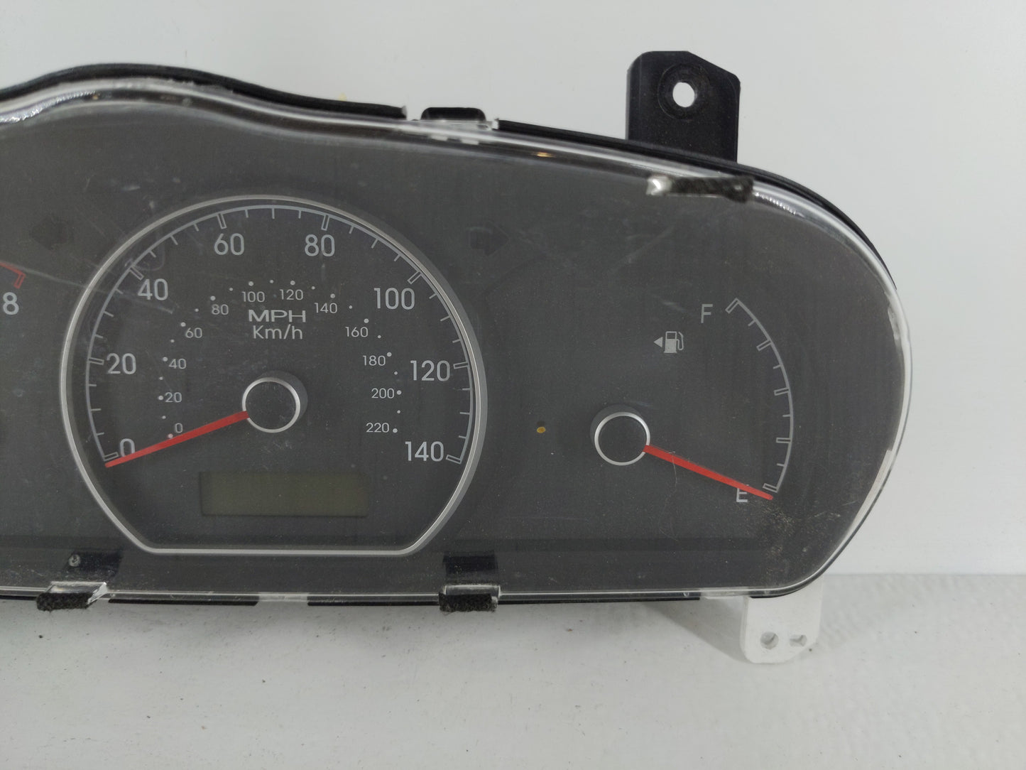 2007-2010 Hyundai Elantra Instrument Cluster Speedometer Gauges P/N:94004-2H150 Fits Fits 2007 2008 2009 2010 OEM Used Auto 